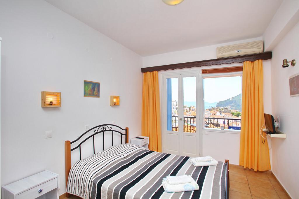 Anatoli * Skopelos Town