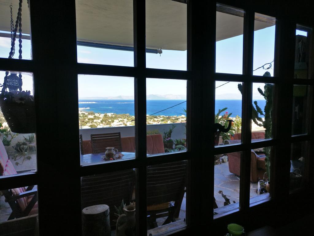 Goddess Artemis Balcony Apartment *