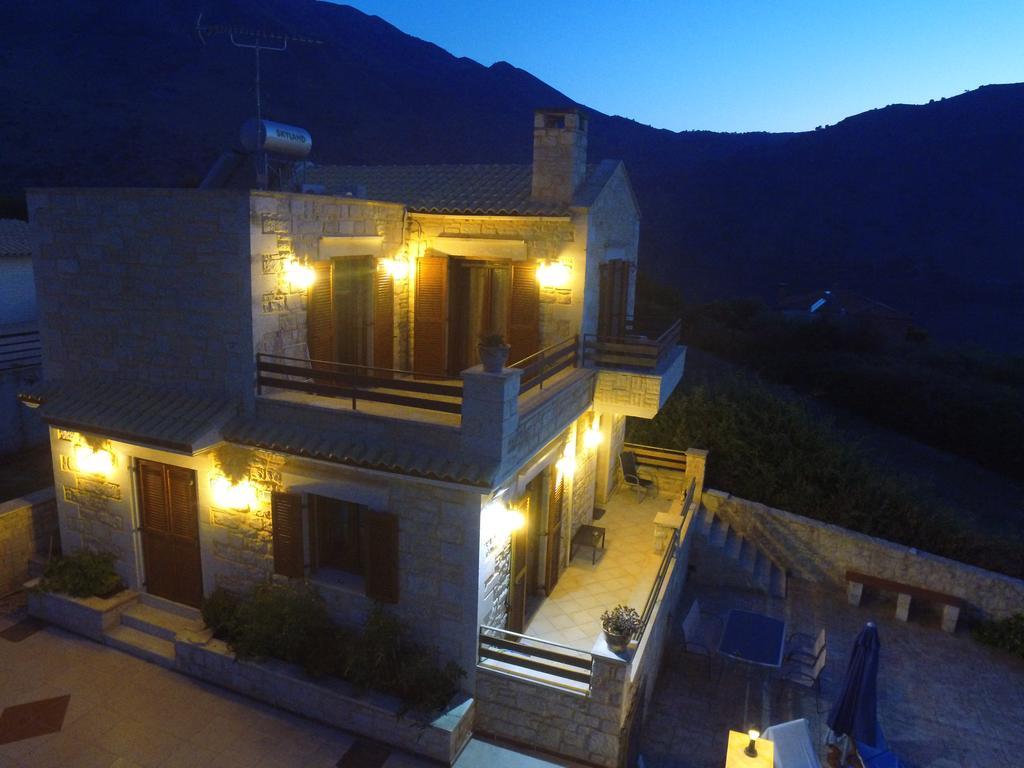 Villa Lake Villas Mourion (Apokoronas)