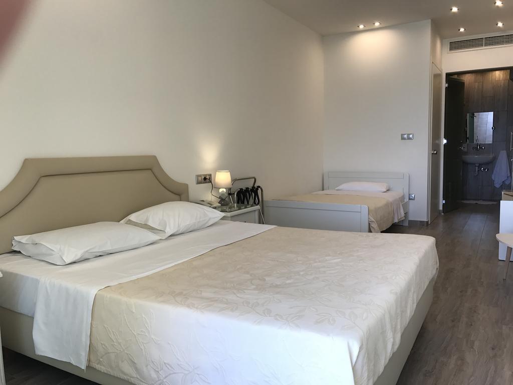 Hotel Porto Palio Palaiontsiflikion