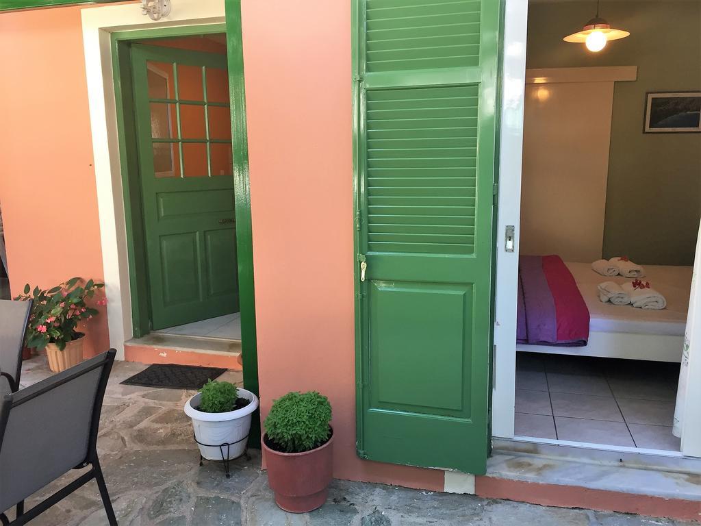 Apartment Georgakis George *