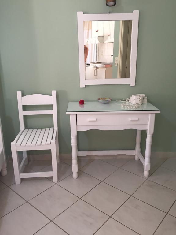 Georgakis George Apartment