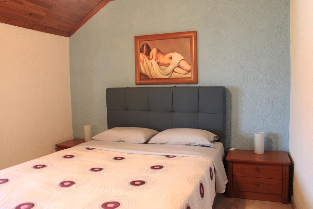 Kehagias Apartment Nea Vrasna