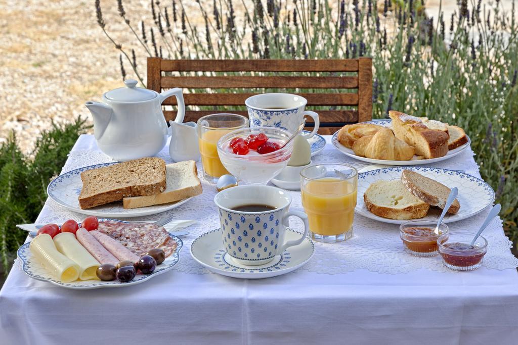 Akrogiali Aparthotel Posidhonia (Syros)