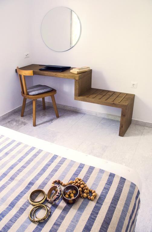 Ansi & Apartment Almyrida (Crete)