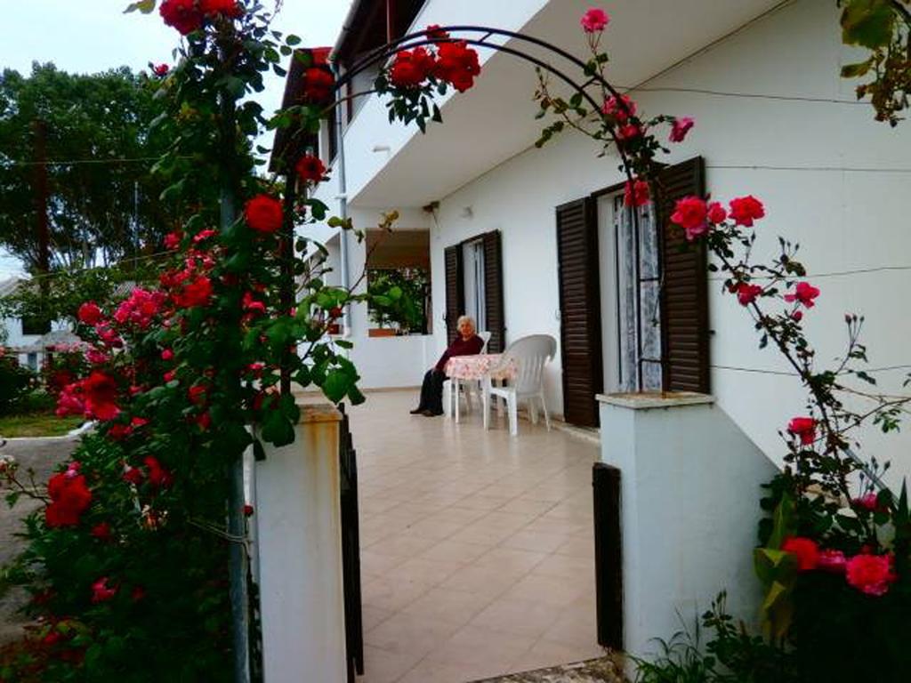 Eftichia Apartment Roda (Corfu)