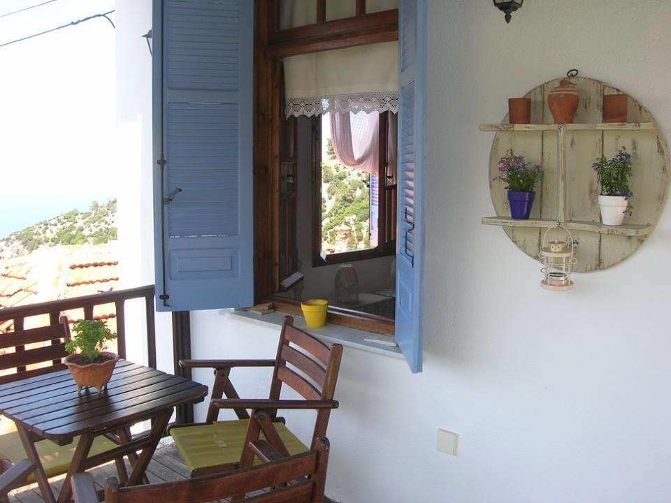Athina's House Country house *