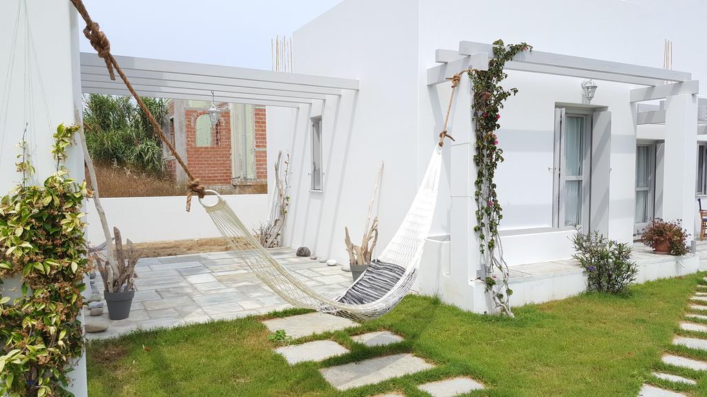 Akrotiri Villa Skyros