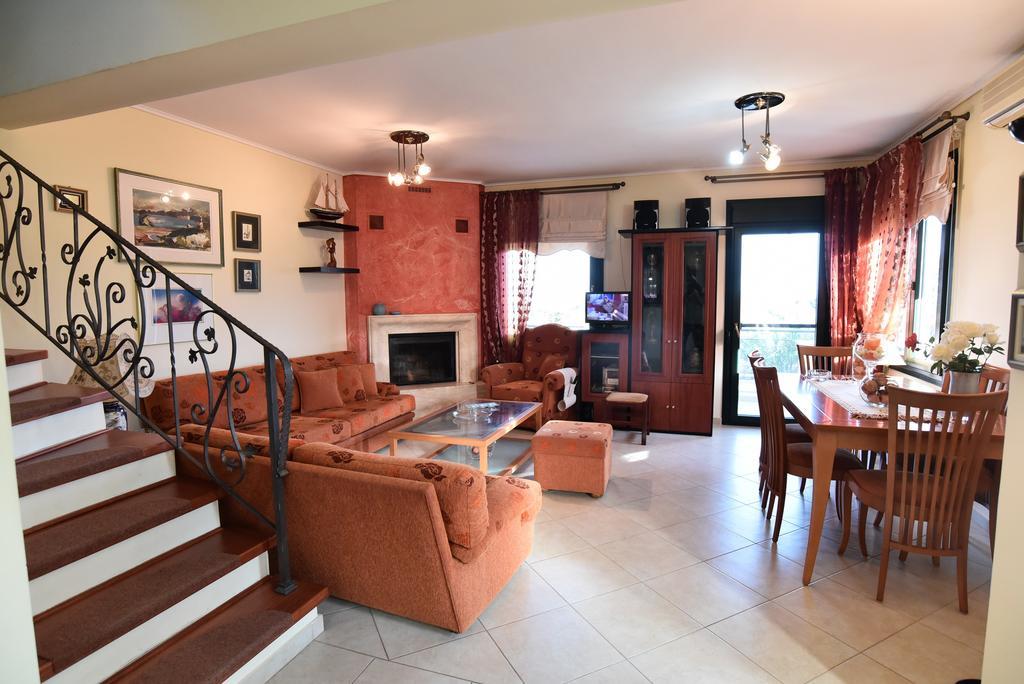 Maisonette Near The Sea Holiday home *