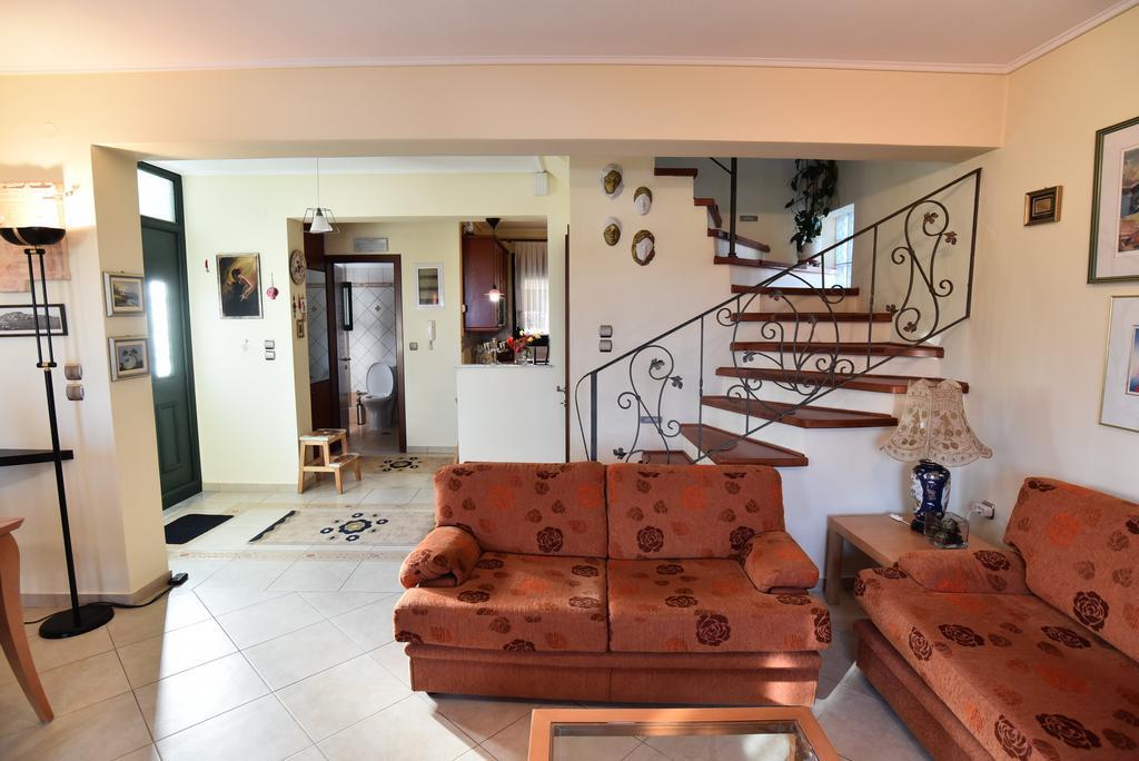 Maisonette Near The Sea