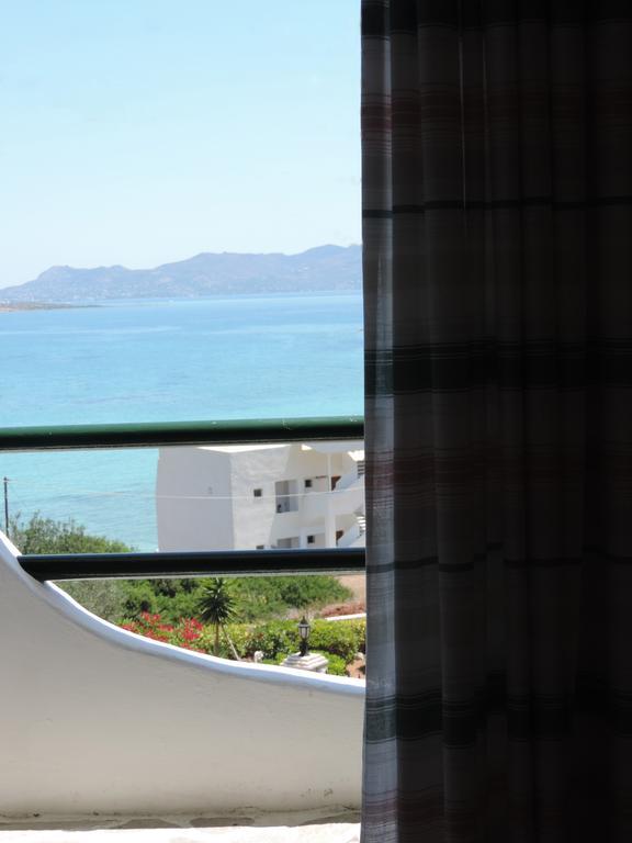 Akti Hotel *