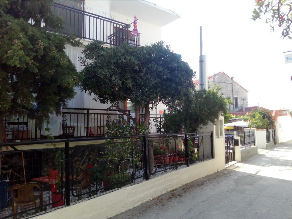Guest house Arleta's Sunny *