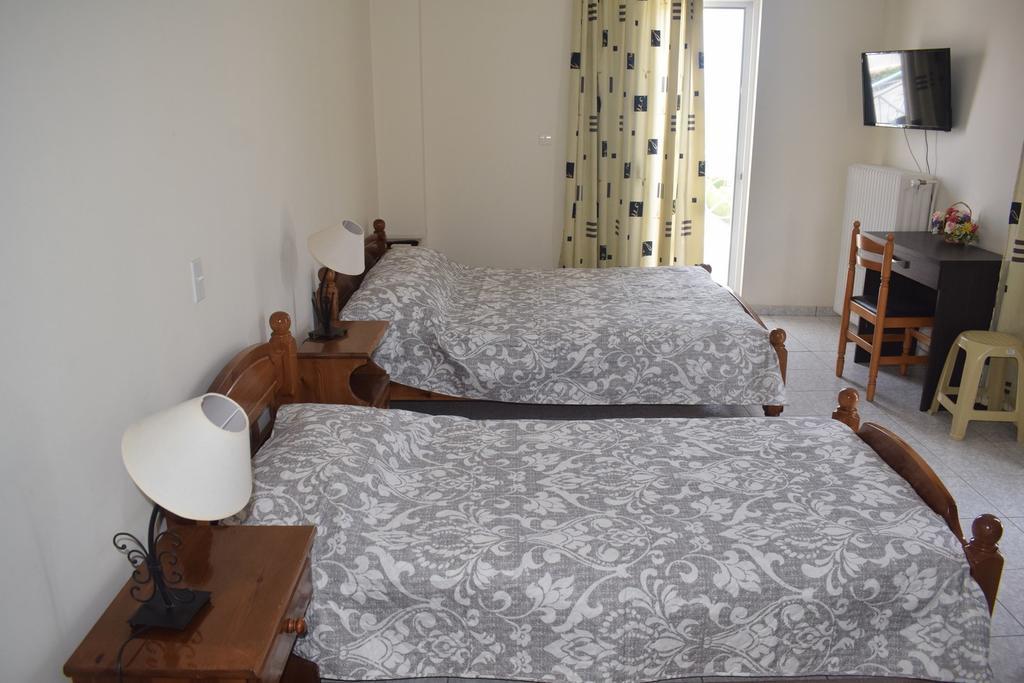 Apartment And Miloi (Argolis)