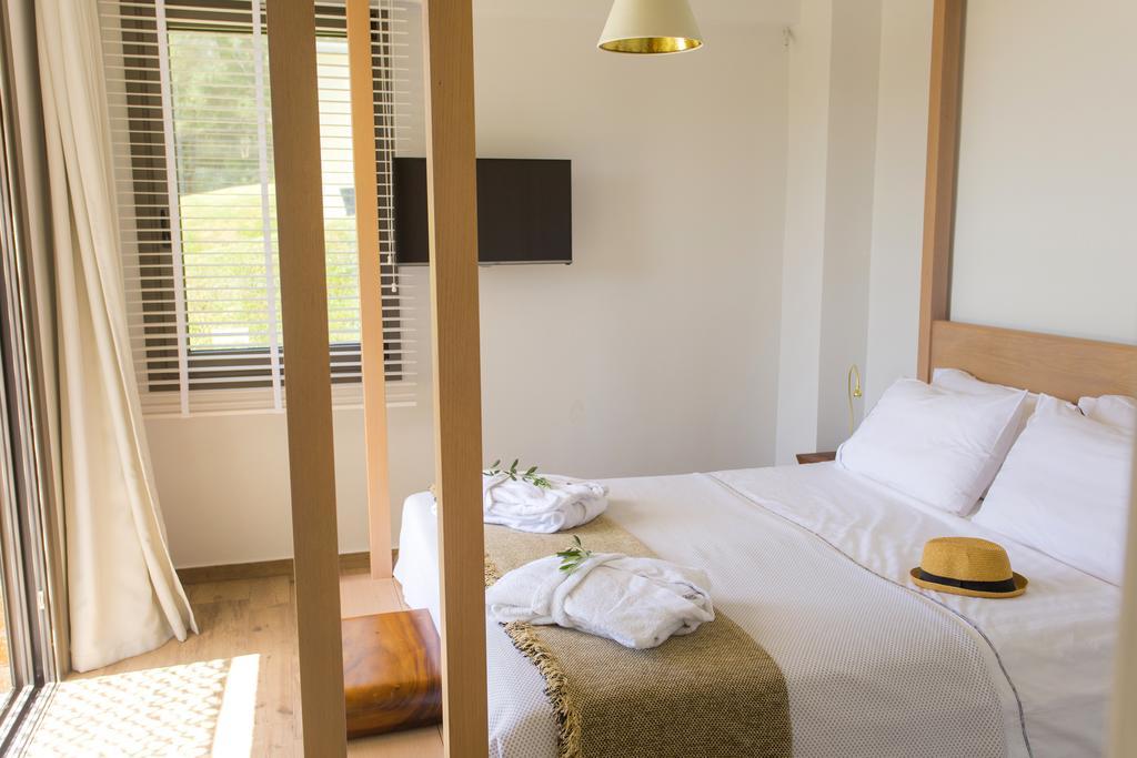 Golden Bay & Maisonettes * Parga