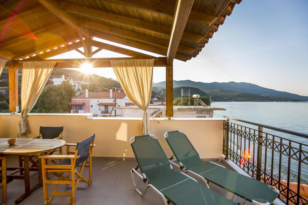 Amfilissos Aparthotel 2*