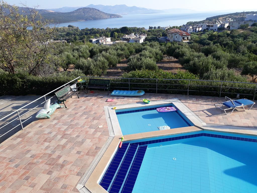 Stelios Apartment *