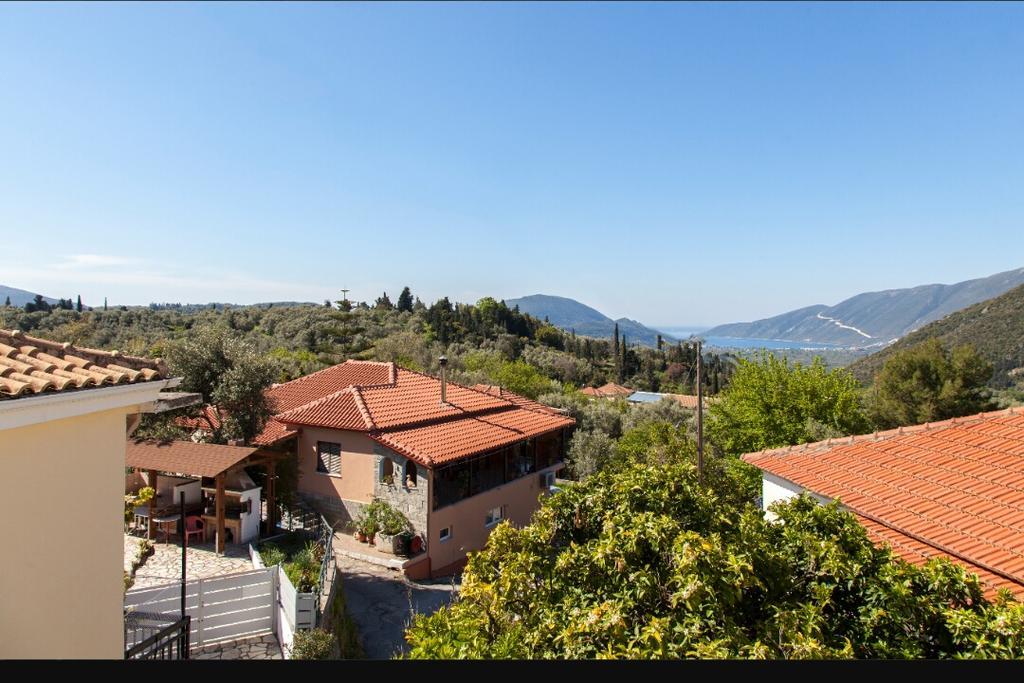 Levantes Lefkas Holiday home Sivros
