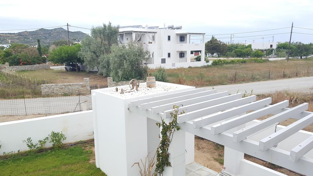 Akrotiri Villa Skyros