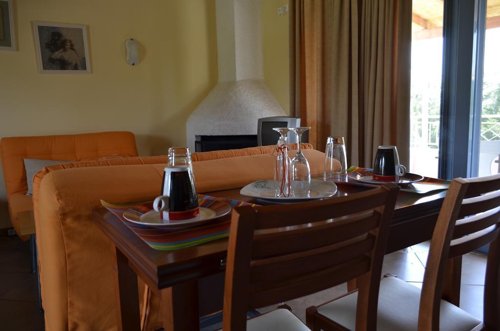 Aparthotel Ktima Xiliadou Chiliadou (Fokida)