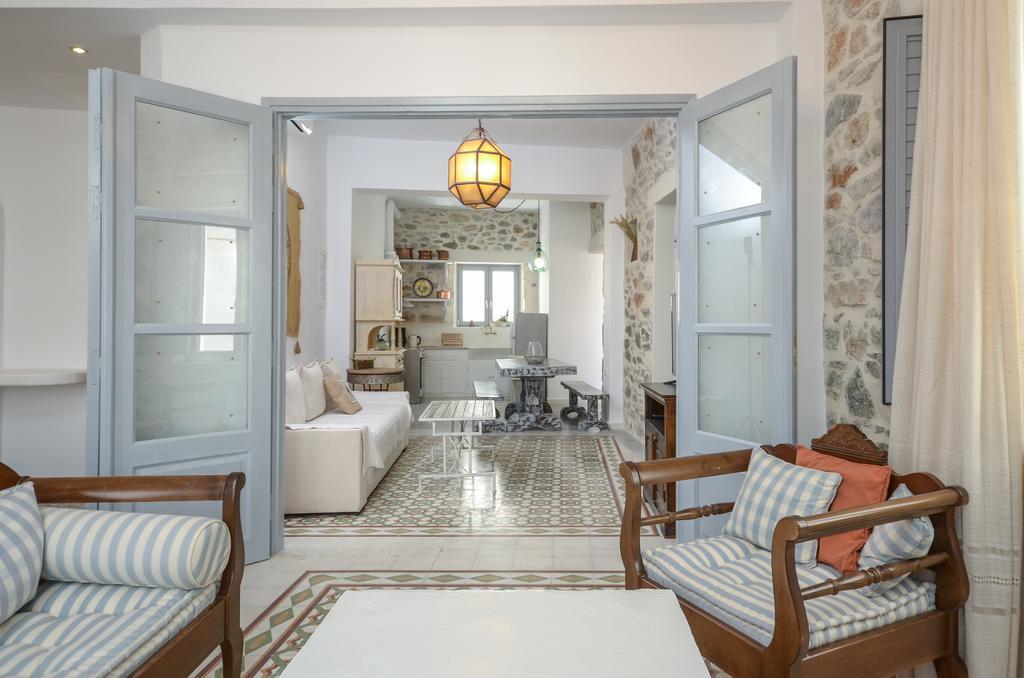 Center Houses Apartment