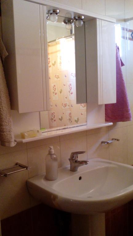 3 Asteria Apartment *