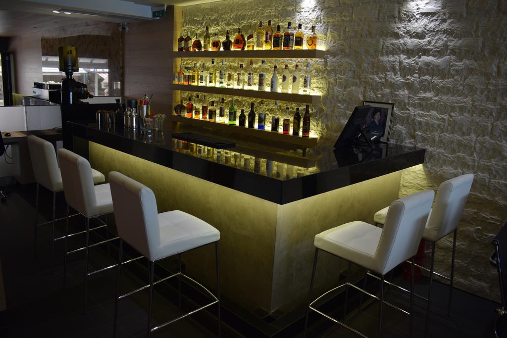 Hotel Zefyros 3*