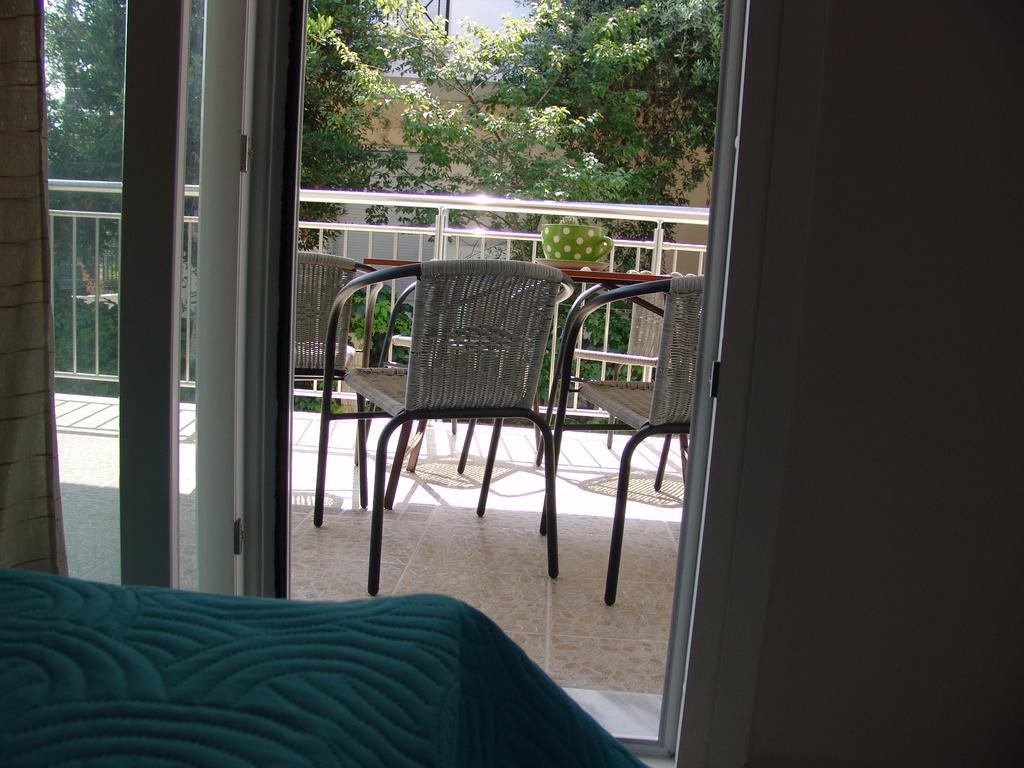 Faros Apartment