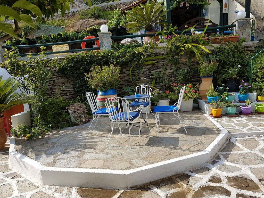Villa Rena Aparthotel Batsi (Andros)