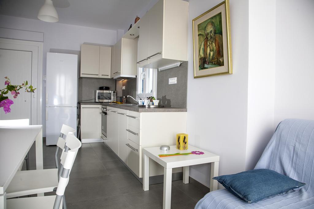 Amfitriti's Apartment *