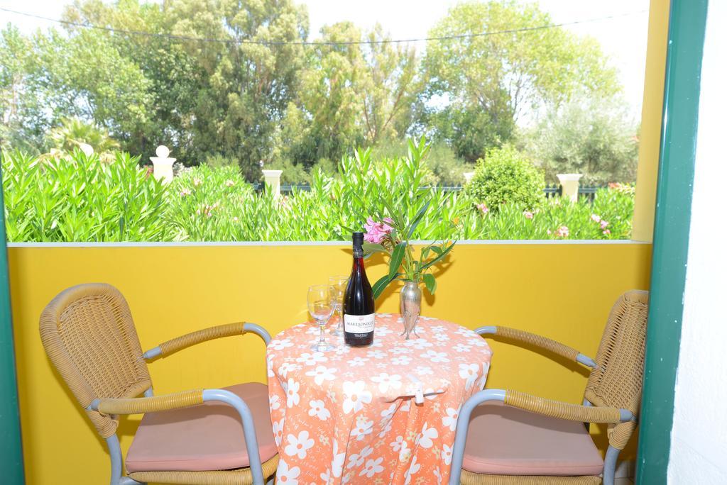Apartment Roula's & Acharavi (Corfu)