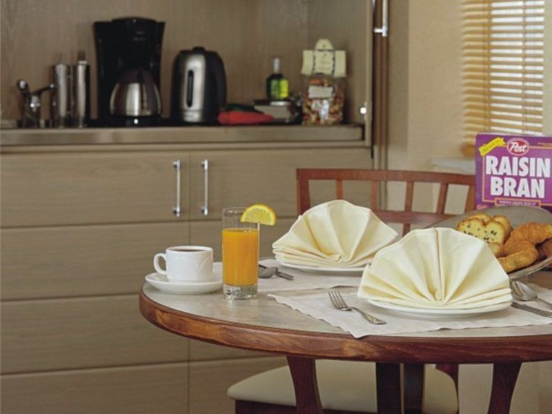 Holiday Suites