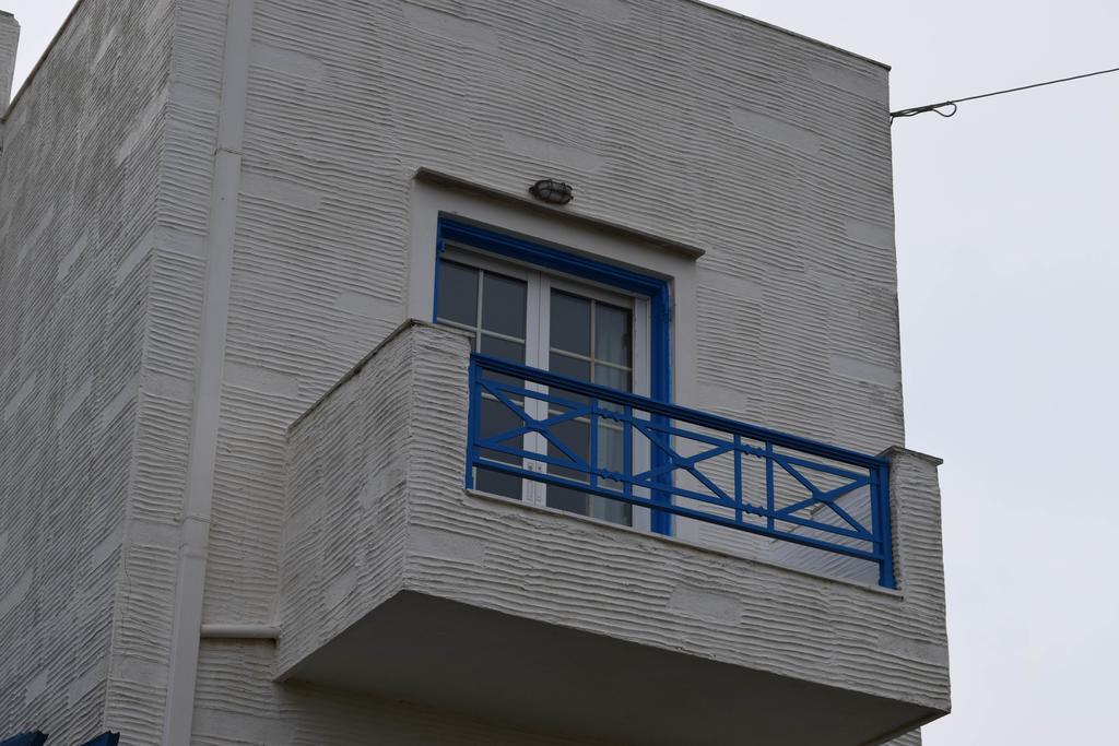 Apartment House Near Sea *