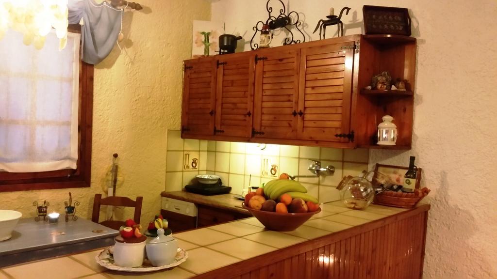 Vourleza Vacation House Near Airport Holiday home