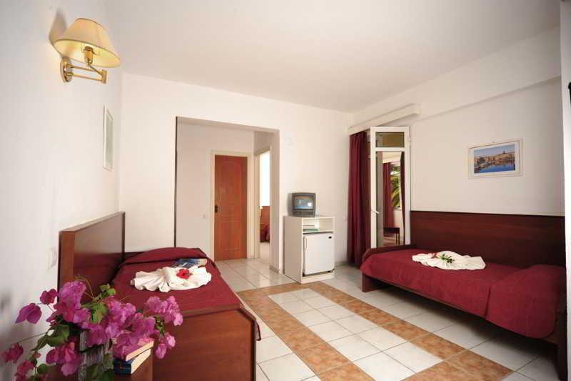 Maravel Sky & Hotel 3*