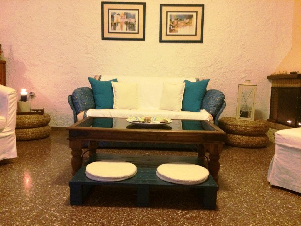 Vourleza Vacation House Near Airport * Porto Rafti