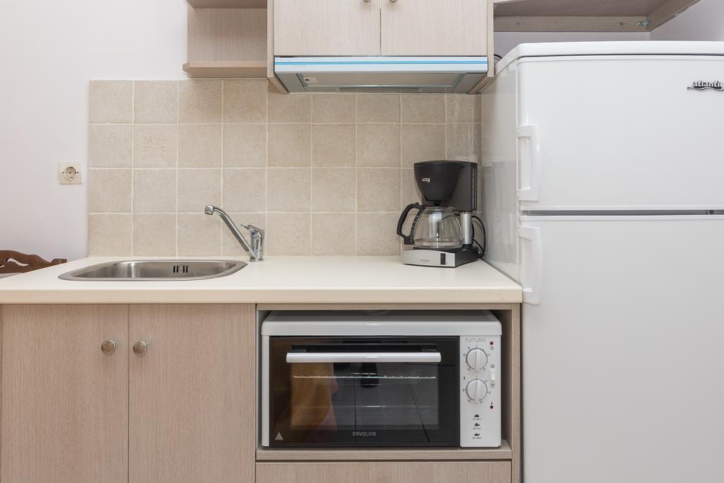 Nest Apartment *