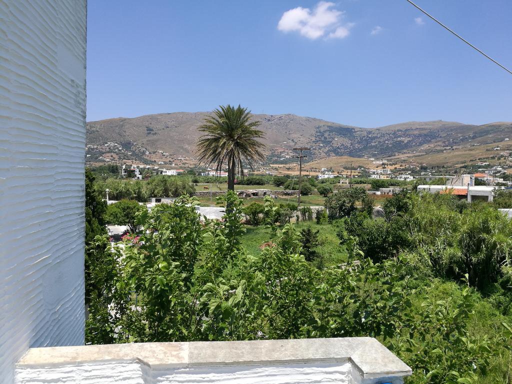 House Near Sea Apartment Gavrio