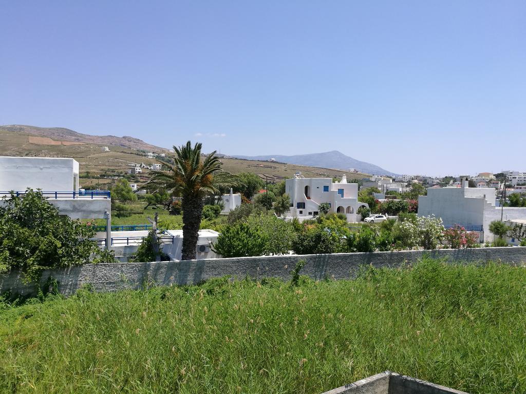 House Near Sea * Gavrio