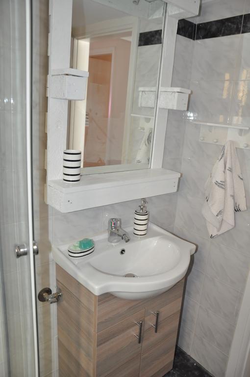 Apartment Your