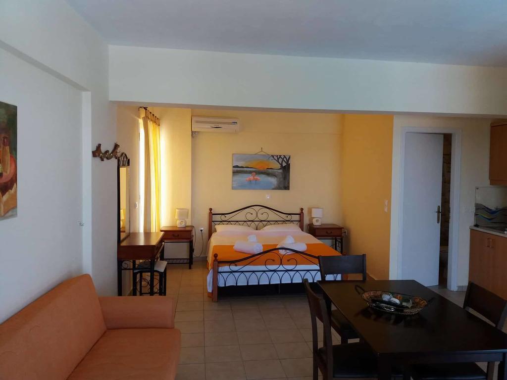 Apartment Afroksilia Katouna