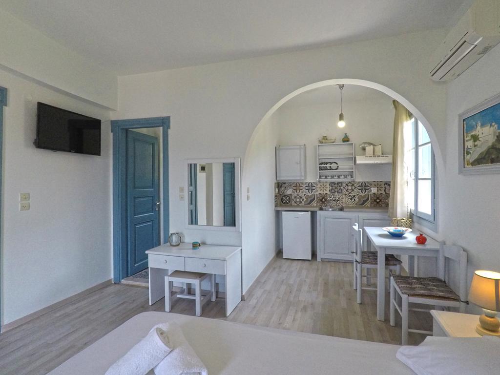 Andromache Skopelos Town