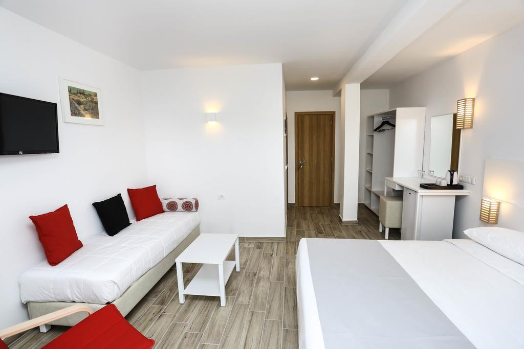Blu Acqua Hotel 3*