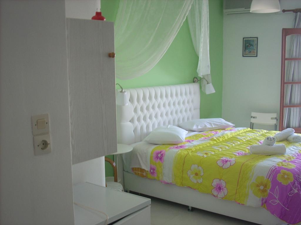 Bay Aparthotel 2*