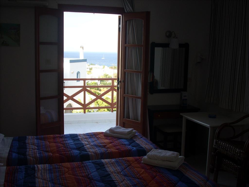 Bay 2* Azolimnos