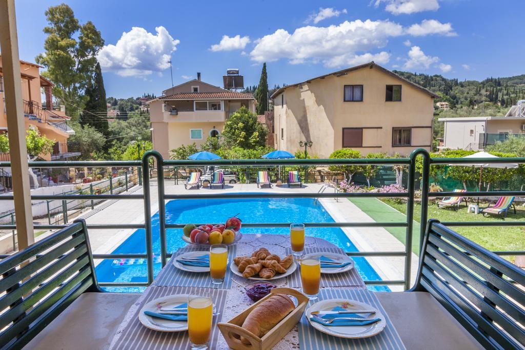 Pool Apartments, Elena & Maria By Konnect *
