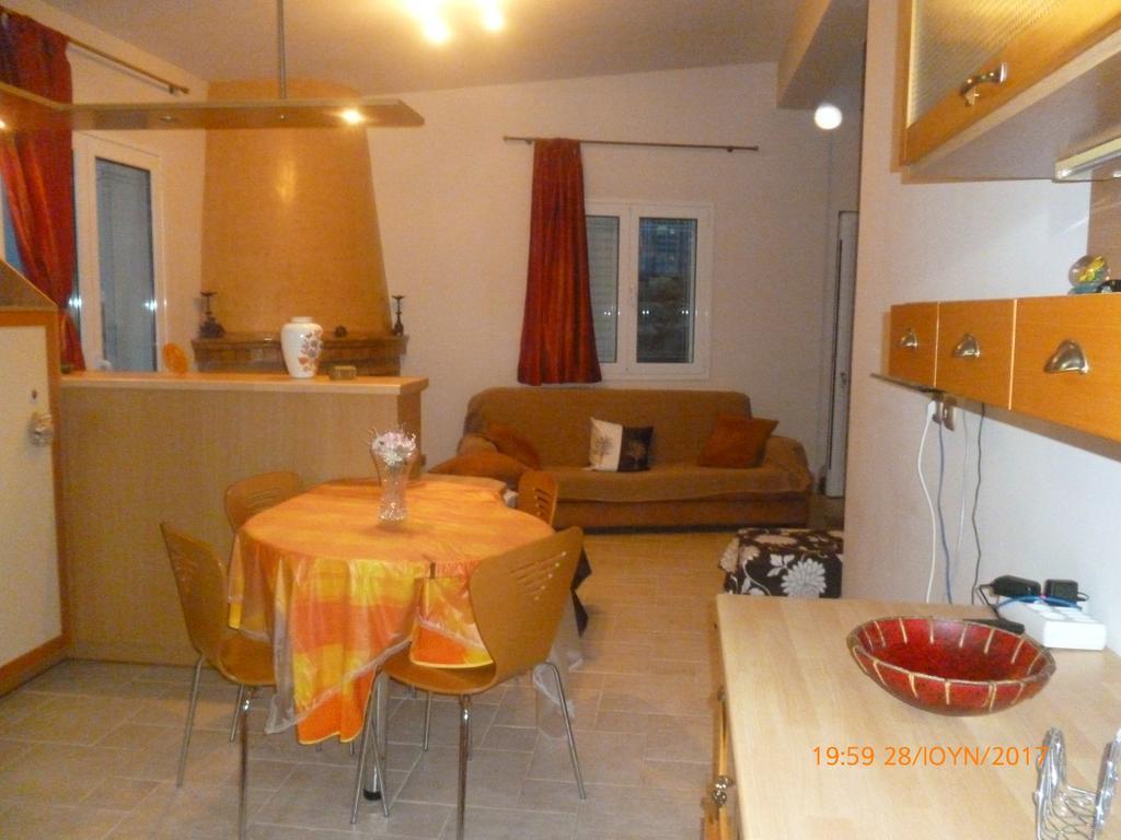 Perigiali Seaside Vromopousi