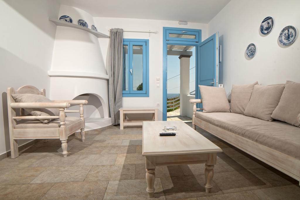 Almyra Holiday home *
