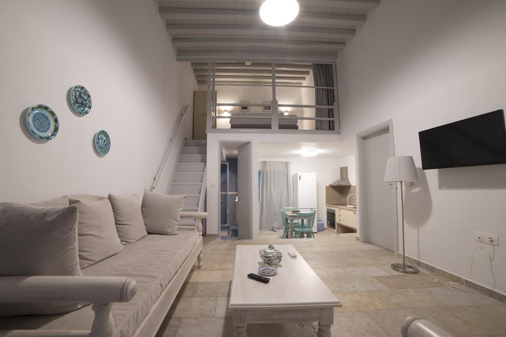 Holiday home Almyra Skyros