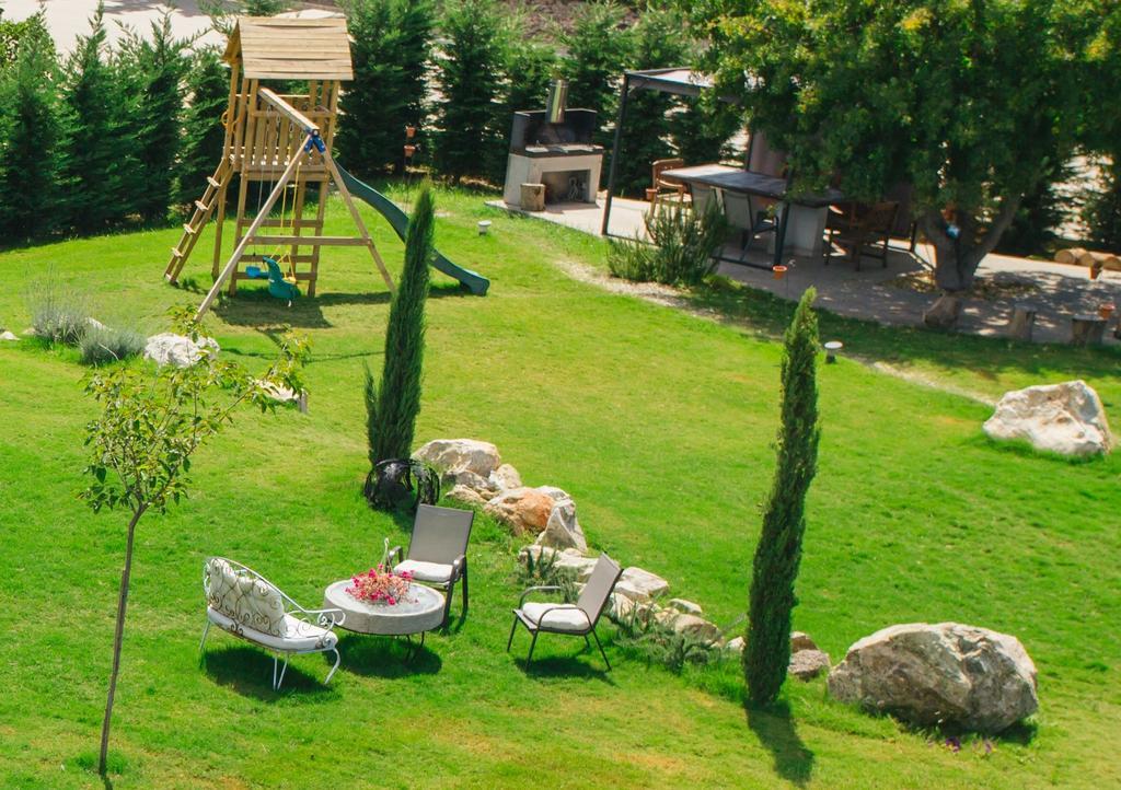 Olea Mare Studios &