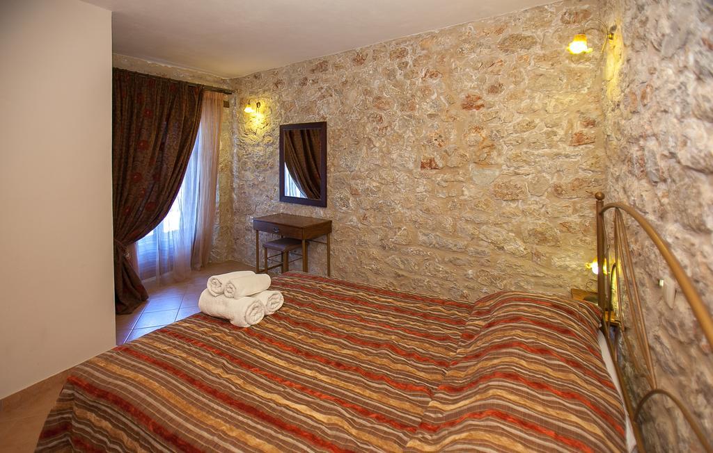 Aparthotel Anigraia